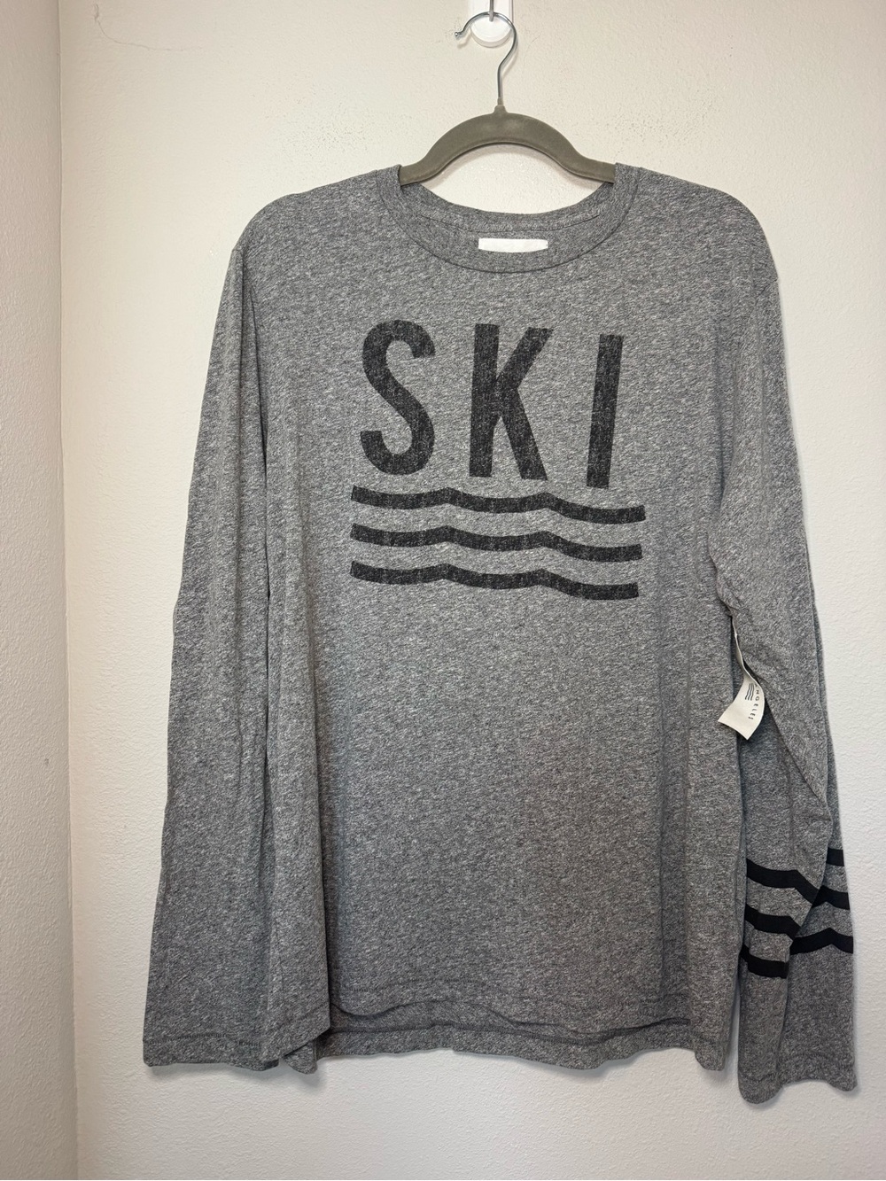 Sol Angeles Gray "SKI" Long Sleeve Graphic Tee NWT